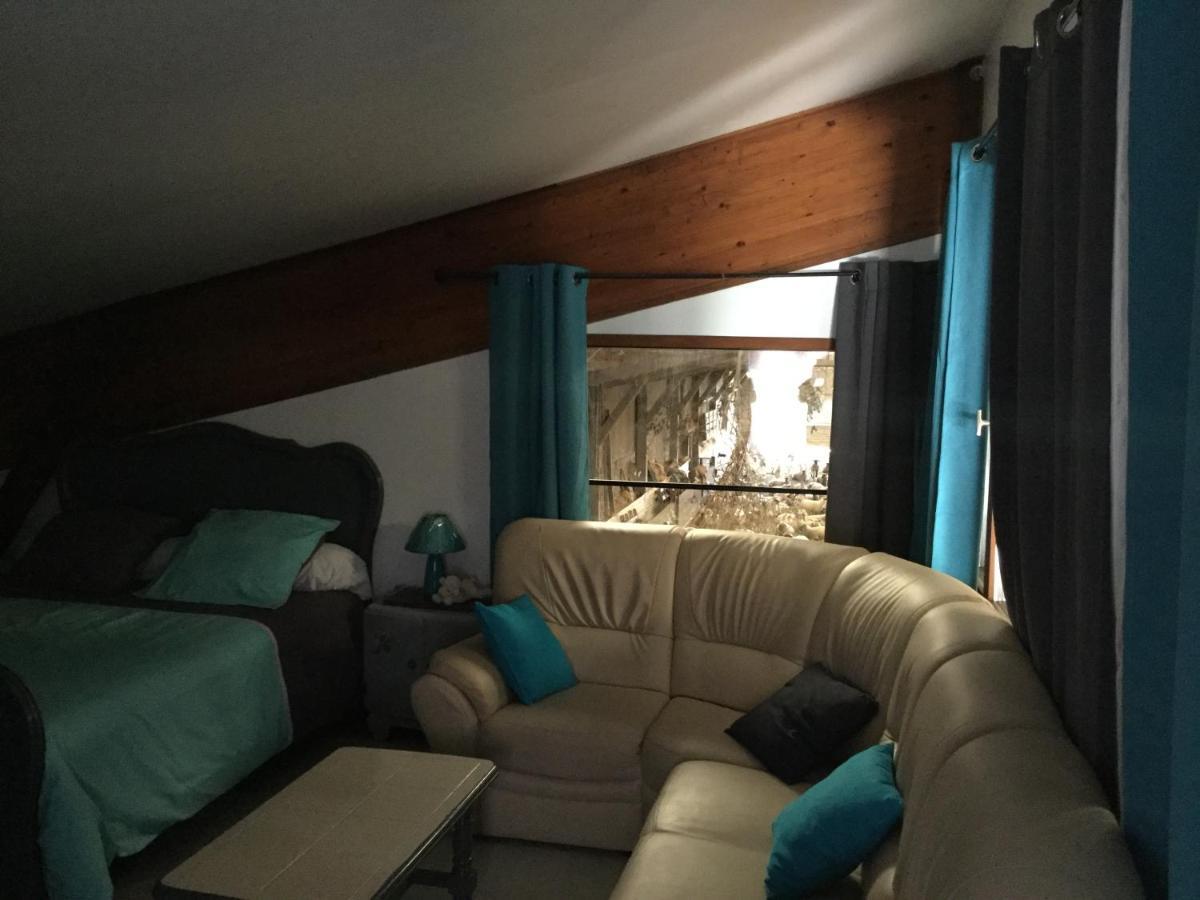 Bed and Breakfast Le Loup Dans La Bergerie Montmartin-sur-Mer Exterior foto