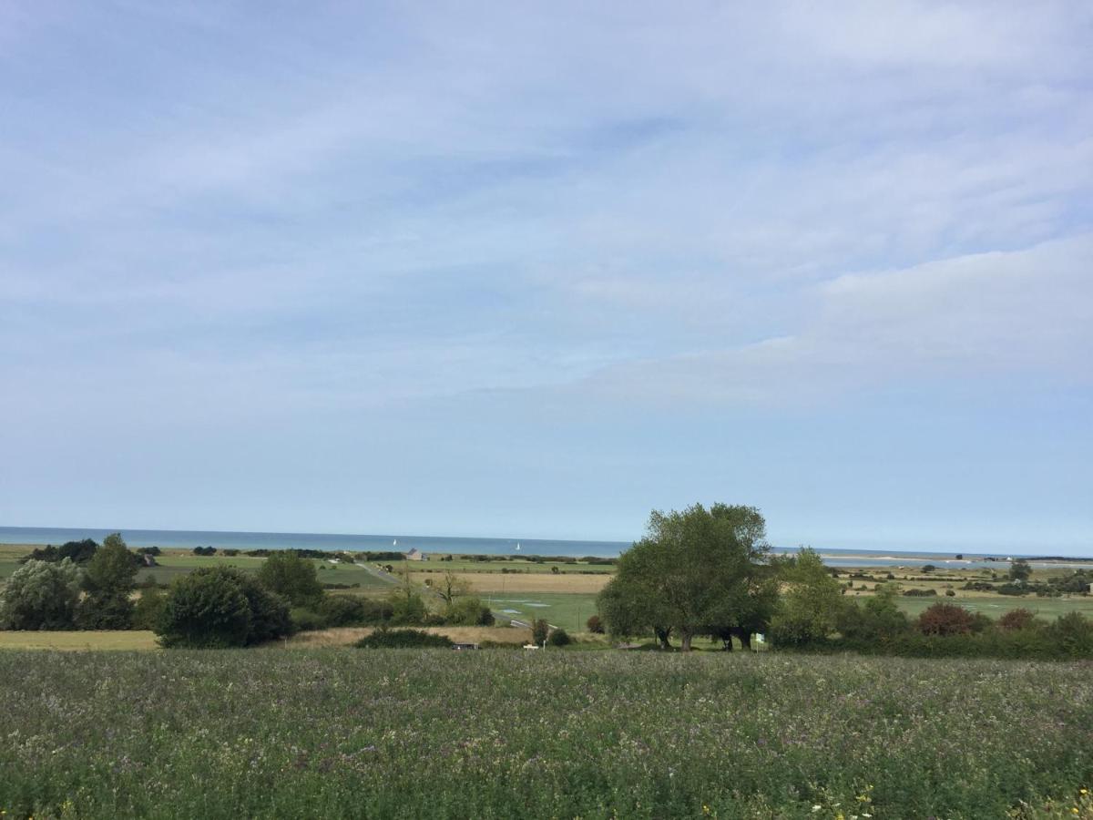 Bed and Breakfast Le Loup Dans La Bergerie Montmartin-sur-Mer Exterior foto